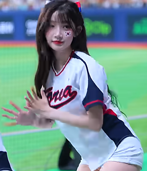 국대에서 LG피리아웃송 이주은(Lee Ju-Eun[李珠珢])치어리더