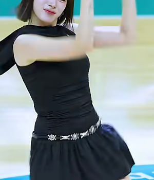 에너지 절정 터졌다 하지원 Ha Jiwon 치어리더 ‘뛰어’