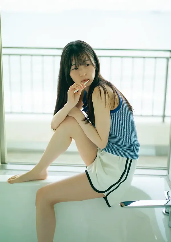 사사키 코토코, 첫 번째 사진집 「새벽의 꿈」 Set.02