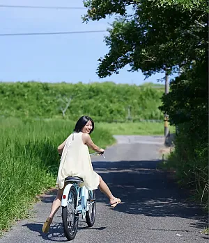 쿠와지마 미쿠, 돌체 사진집 「라스트 썸머 비키니」 Set02