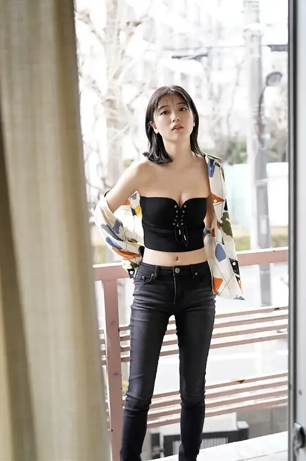 쿠도 미오, FLASH 디지털 사진집 「초여름의 윤기」 Set.03