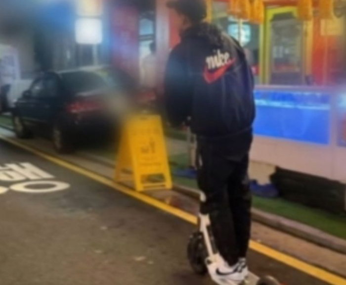 린가드, 한국에서 무면허 전동 킥보드 운전 혐의로 범칙금 부과