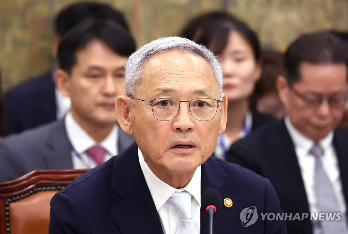 유인촌 장관, 정몽규 회장에게 사실상 퇴진 요구… '스스로 거취 결정해야'